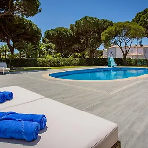  Villa Portuguese Mansion Close To Marina, Golf And Beach. Portugal